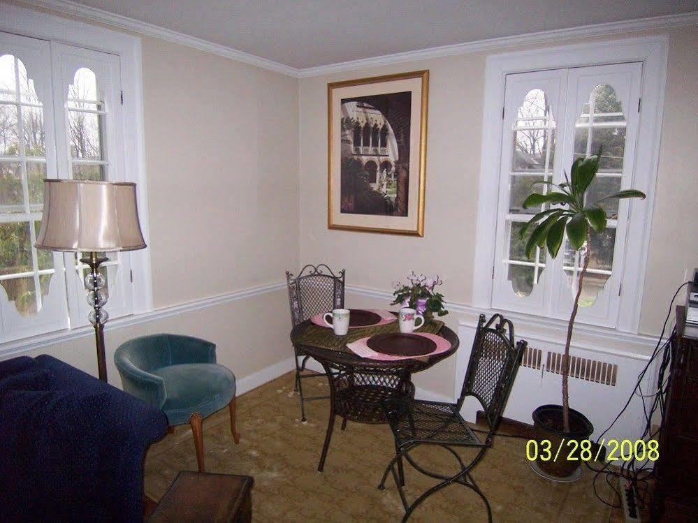 Wellesley Bed And Breakfast 외부 사진